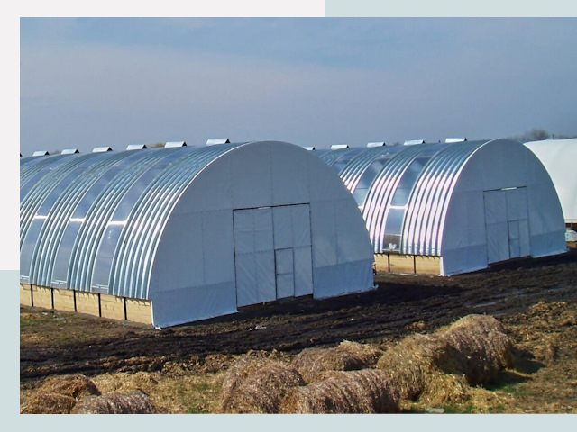 Сельскохозяйственные здания в Рубцовске