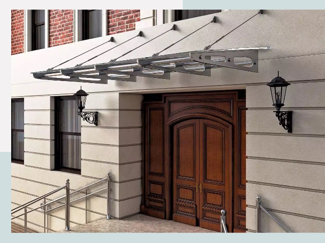 Металлические козырьки от 607 руб. в Рубцовске