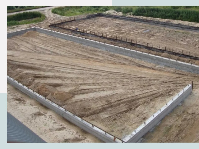 Фундамент для ангаров в Рубцовск от 607 руб.